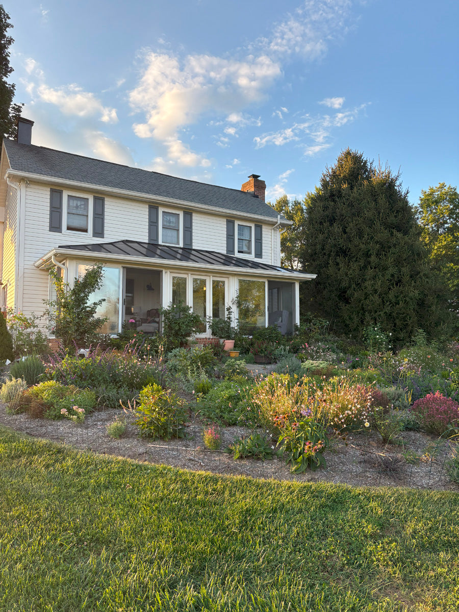 Farmhouse cottage garden in fall